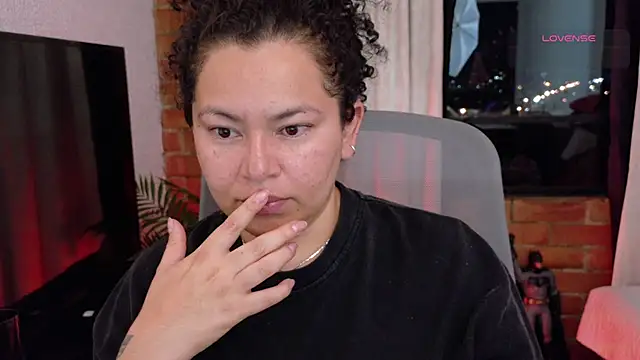 Pokazy przed kamerką – Chubby_Licius