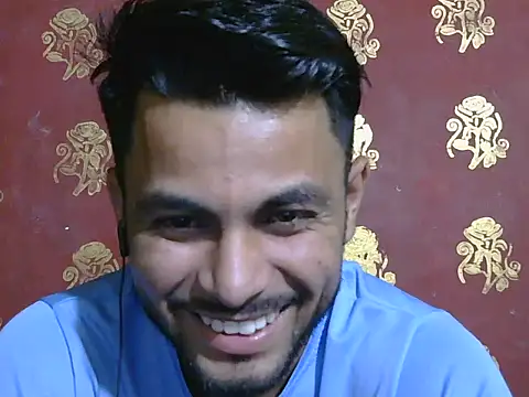 Chat +18 de Stubborndesiboy ao vivo