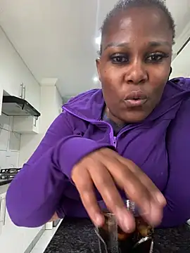 Czat XXX na żywo – Sexycandyxxx