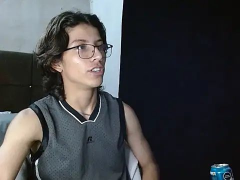 Chatroom XXX en direct de VAZAK