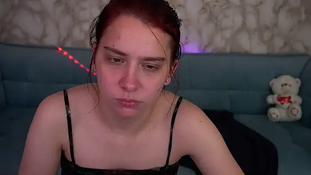 LiviaShy Live XXX-Chat