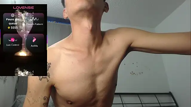 Show de andrew2199 na webcam