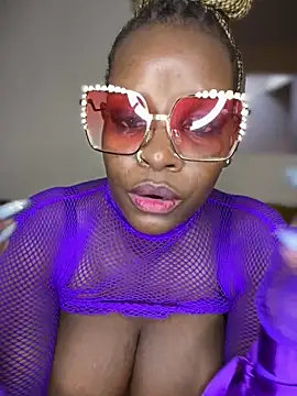 Pokazy przed kamerką – ScarletMuseX