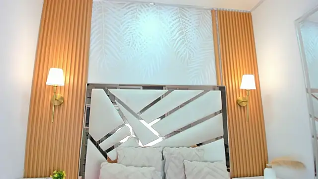 แชท XXX สดของ Eimy_Curvy