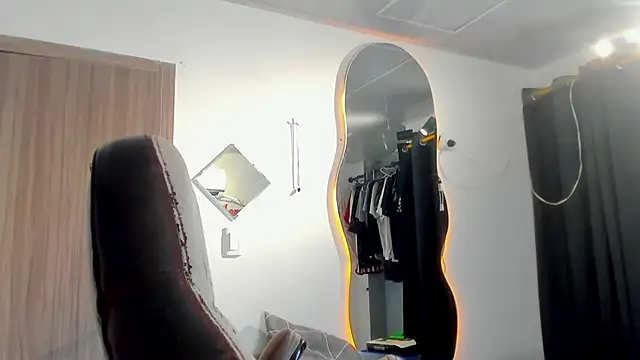 Kris_Khalifa69 Adlı Modelin Web Kamerası Şovu