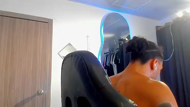 عرض كام Kris_Khalifa69