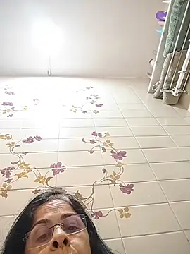 Chat XXX ao vivo de NakedMILFx