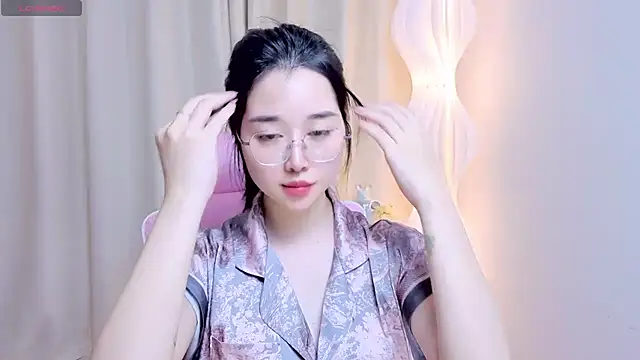 Miu-999 – Live XXX-chat