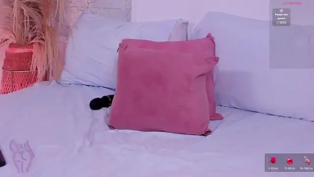 atenea_jones Live XXX Chat