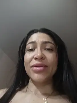 XXX chat uživo modela Ina_Jody_