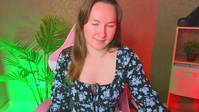 SindieStormのライブXXXチャット