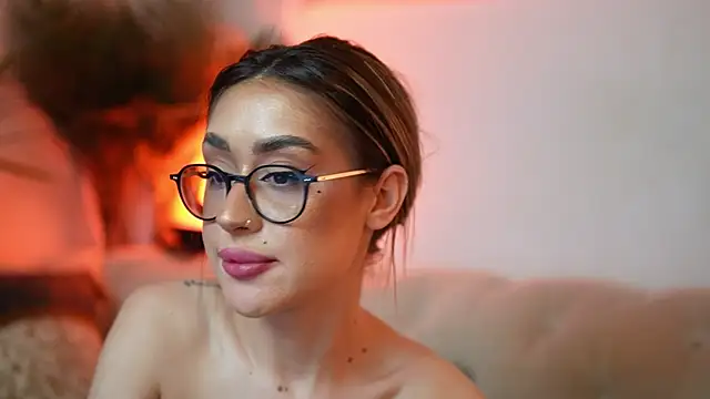 Вебкам-шоу AileenKiss