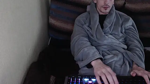 Show modela Samuel_Skywalker na web-kameri