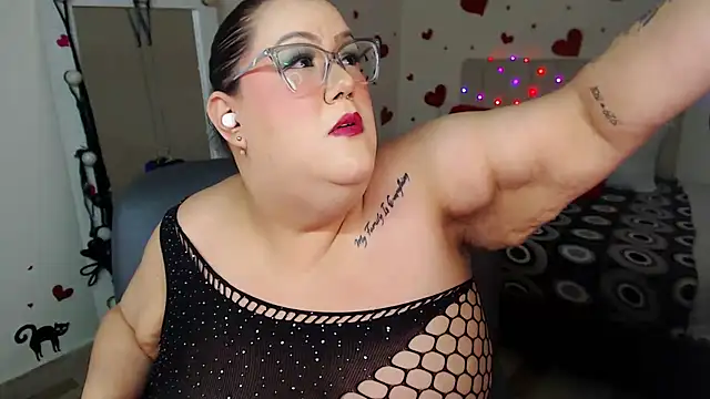 GiannaMorrys' Live XXX Chat