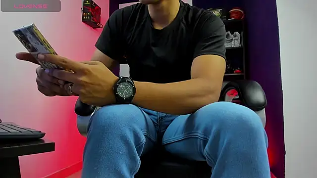 Alex_king27: онлайн-секс-чат