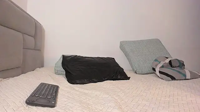 Pertunjukan Kamera Web alphaandmuse