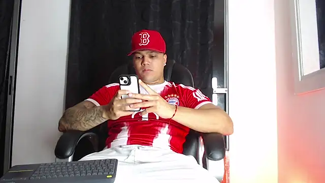 Pedro_x777 Live XXX-chat