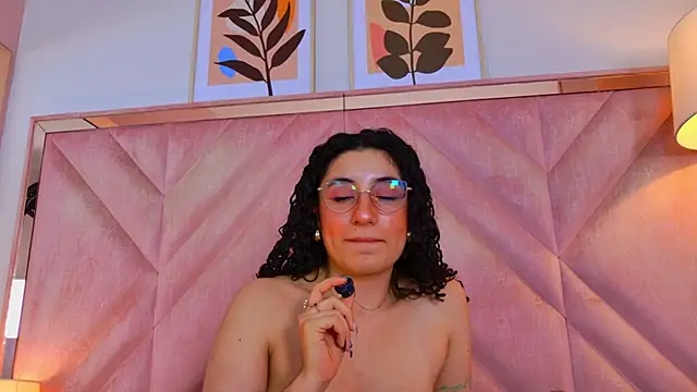 DemiJones_ – Naživo XXX chat