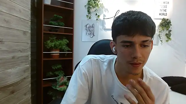 Chat XXX Live AmethystShadow17