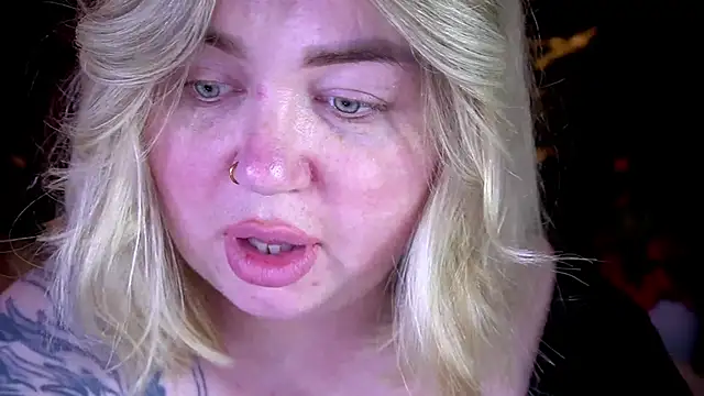 Webkamerová show ZaraReignn