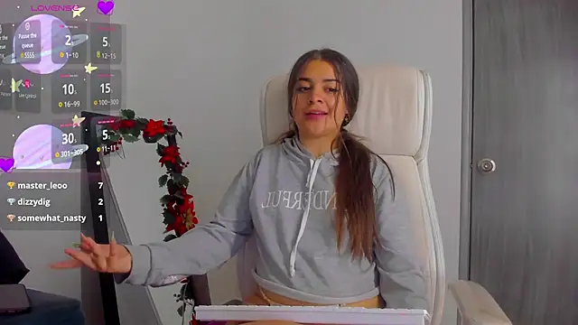 Živý XXX chat Brunnettee_1