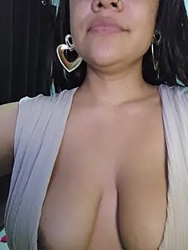 Chat +18 de demonaughtyyy ao vivo