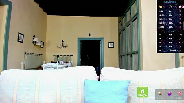 brad_latino Pertunjukan Webcam