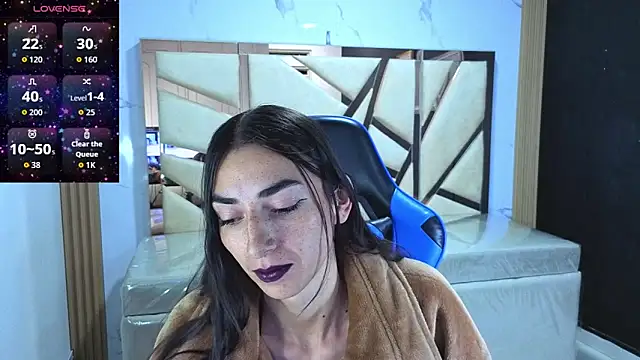 Chat +18 de Maily_a_ ao vivo