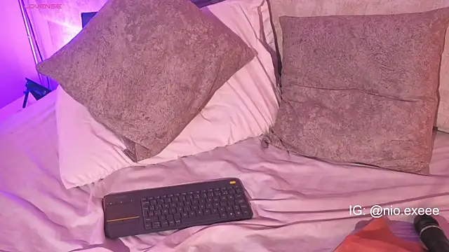 Nioki_'s Webcam Show