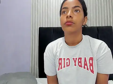 Fernanda_Brown19's Live XXX Chat