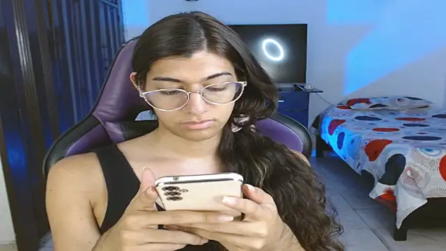 Alanni_parker 网络视讯表演