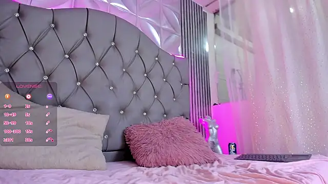 Valentina-Nova-'s Live XXX Chat