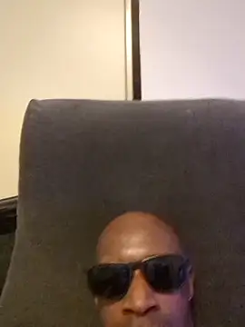 Bulgemaster001 Show Webcam