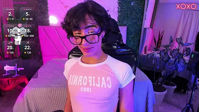 santi_foxxx_ – Kamerová šou