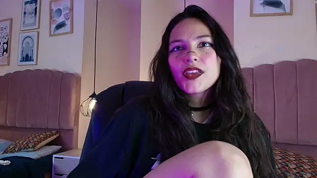 Hanabie_ Adlı Modelin Canlı XXX Sohbeti