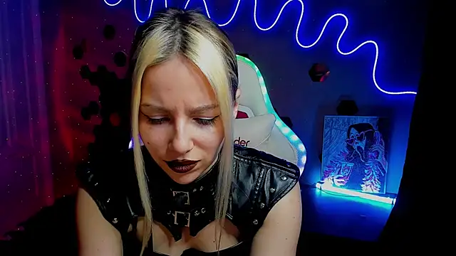 mistress_annaa: онлайн-секс-чат