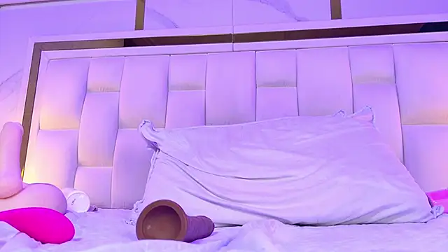 samanthaa_sm 即時 XXX 聊天