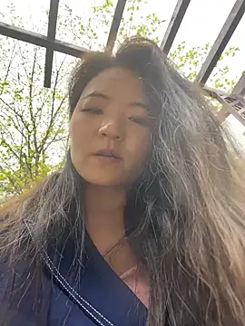 lucyxiaoluluのライブXXXチャット