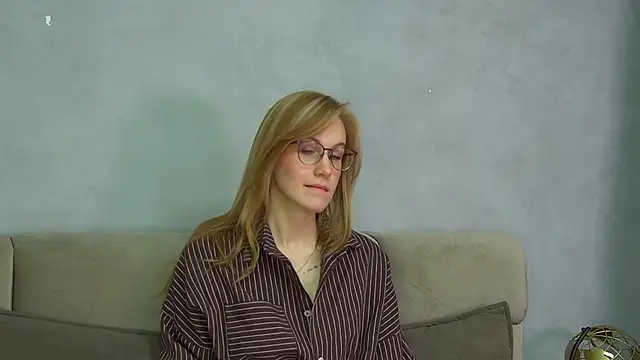 GraceHudsons Webcam Show