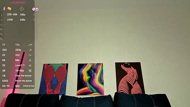 TrixiBell Adlı Modelin Canlı XXX Sohbeti