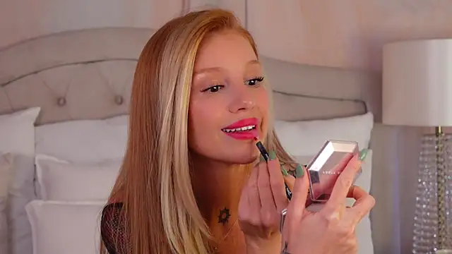 GingerEllis Obrolan Langsung XXX