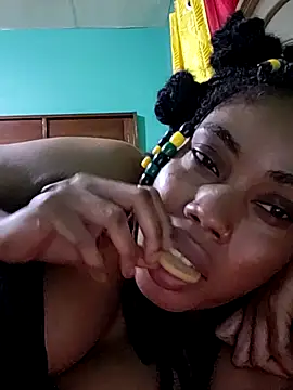 HONEYSWEETS_LIVEのライブXXXチャット