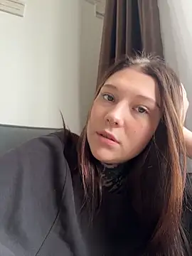 دردشة FionaMurr الجنسية المباشرة