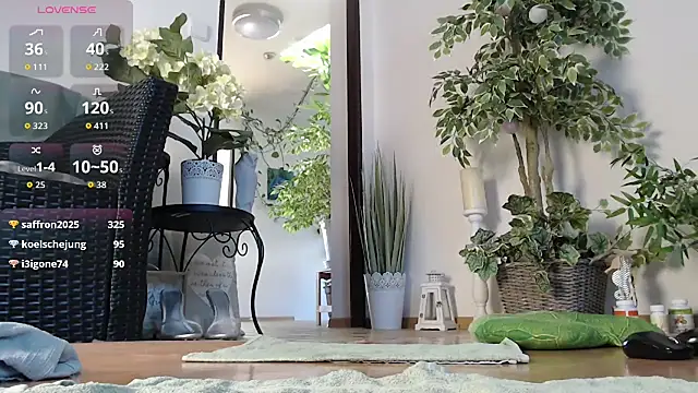 عرض كام Squirtmania