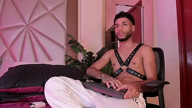 Thiagoferreti 现场XXX聊天