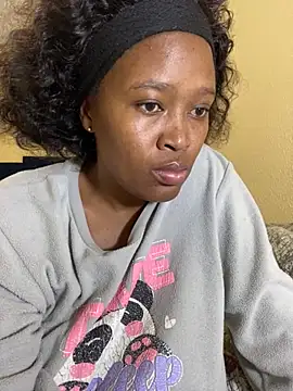 Sue_Knowledge's Live XXX Chat