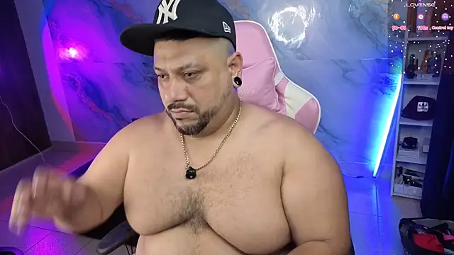 Chat +18 de jacoob_woods ao vivo