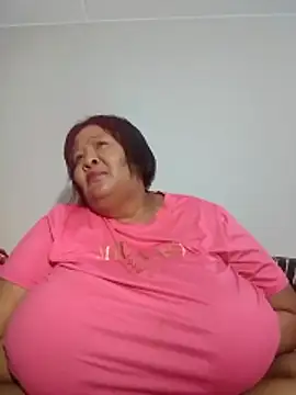 nancy111 Adlı Modelin Canlı XXX Sohbeti