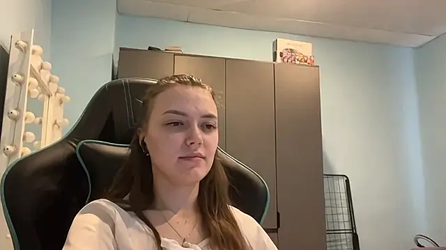 Živý XXX chat AndreeMerryman