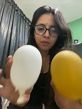 دردشة Maggie_Fox3 الجنسية المباشرة